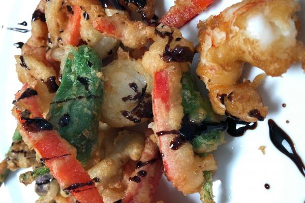 Tempura de marisco